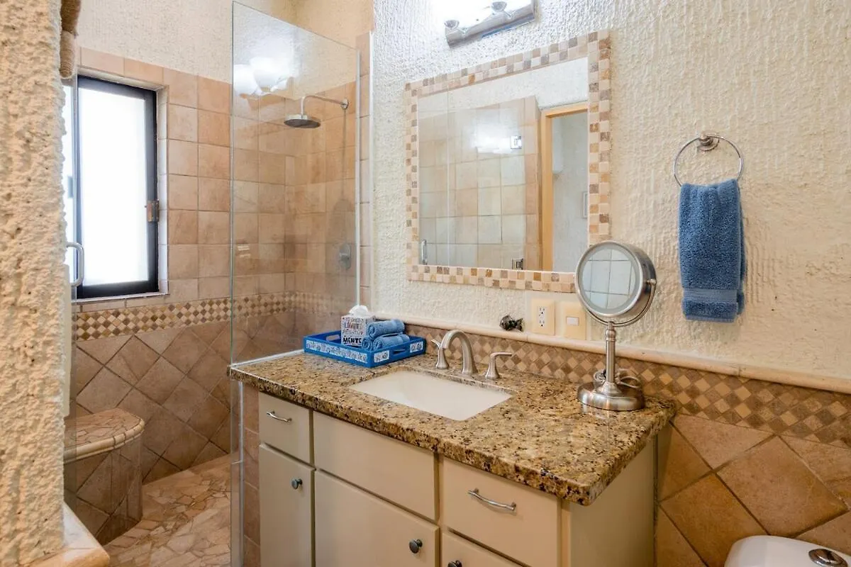Casa del Mar- Oceanview, walk to dining and beach! Cabo San Lucas 0*,